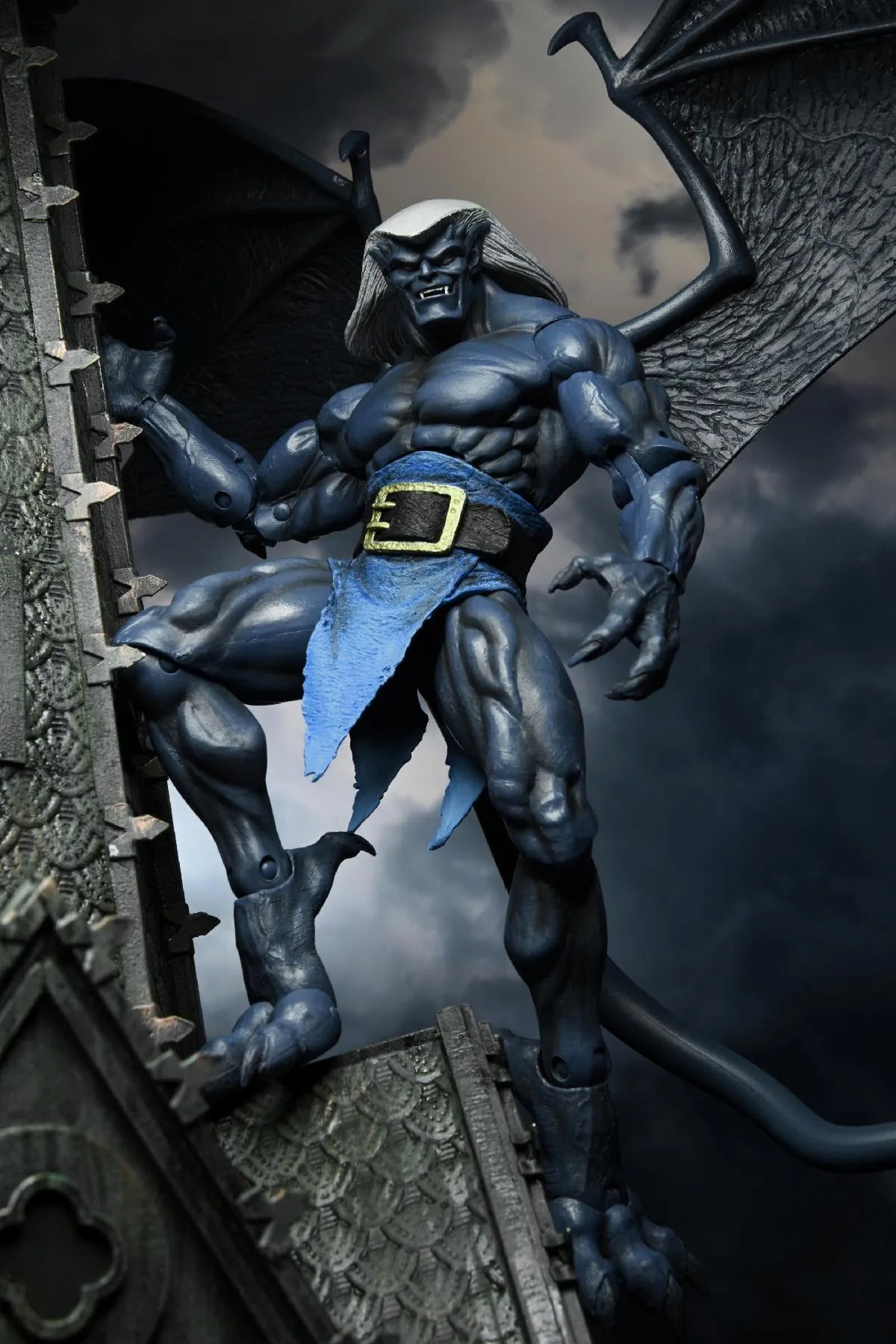 Disney's Gargoyles - NECA Ultimates Thailog Figure